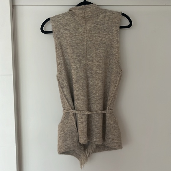 Wilfred Free Wool Vest - Picture 4 of 8